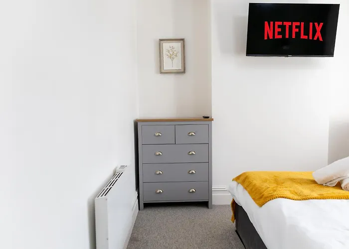 Bay City Studio Apartments